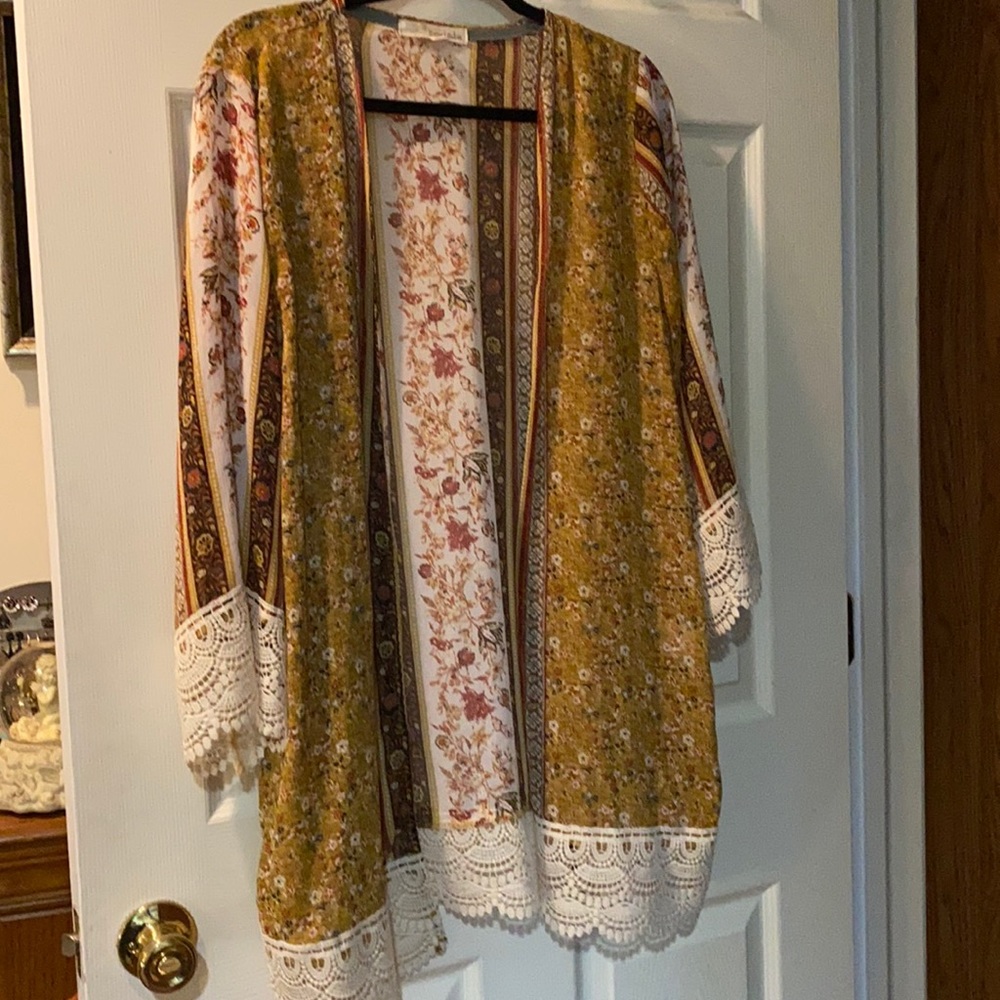 Sheer and lacy kimono